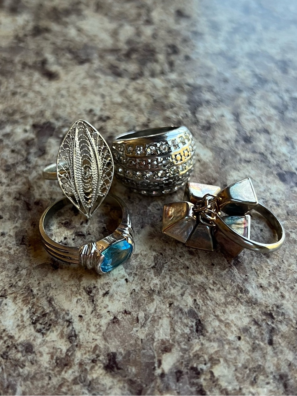 4 Silver Tone Rings